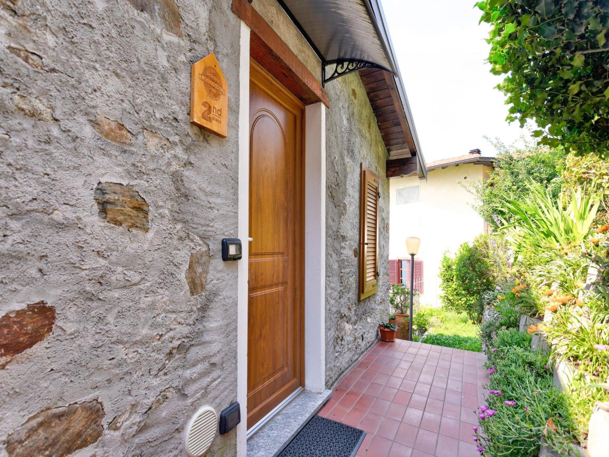 Wonderful Flat With Swimming Pool Lift And Garden Διαμέρισμα Gravedona Εξωτερικό φωτογραφία